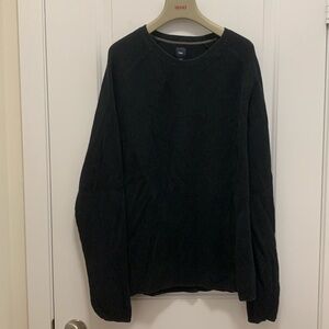 Gap Black sweater L